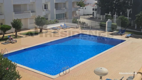 Apartamento T2 para Venda em Albufeira e Olhos de Água