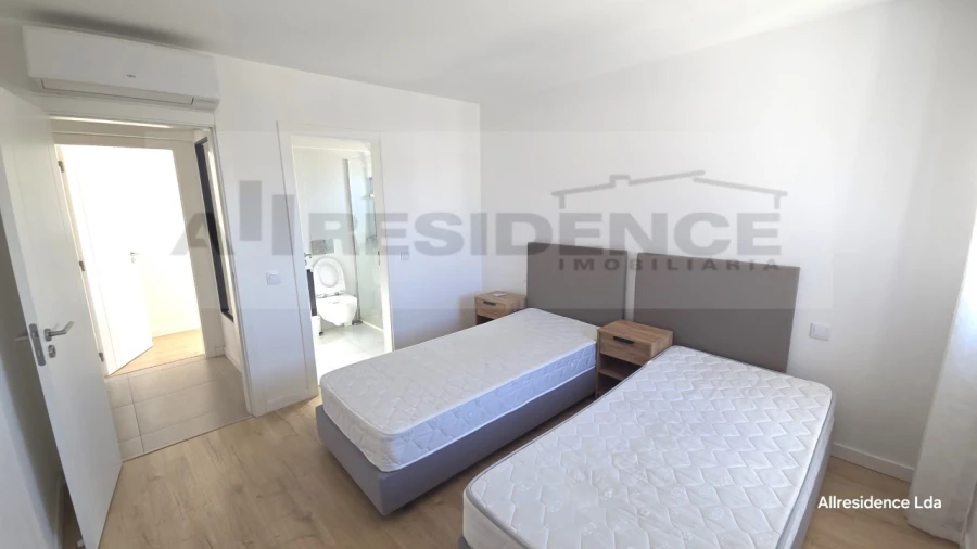Apartamento T2 para Venda em Albufeira e Olhos de Água Foto 17
