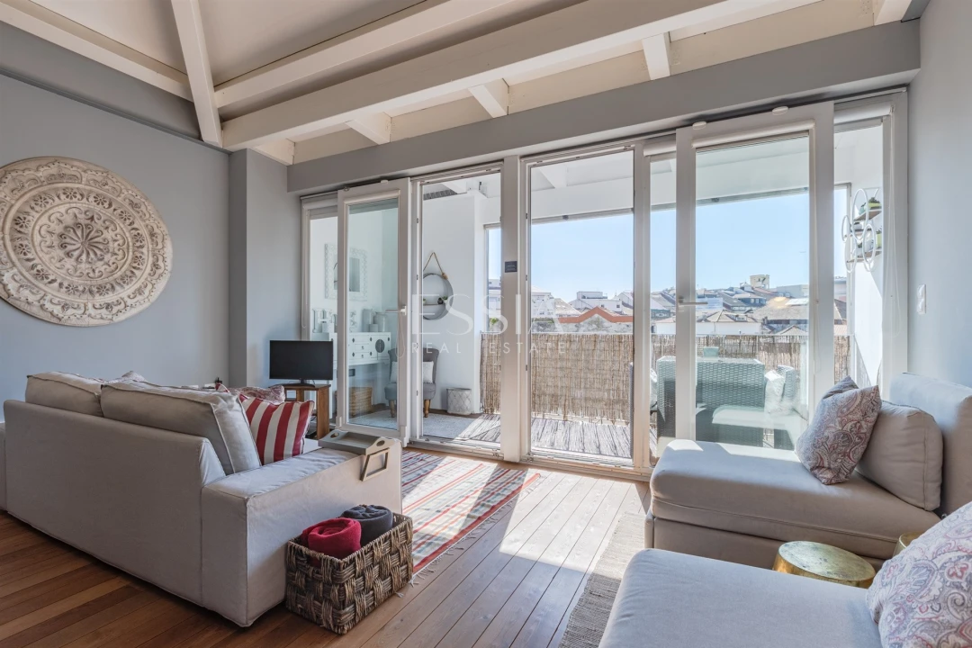 Apartamento T0 para Venda em Cedofeita, Santo Ildefonso, Sé, Miragaia, São Nicolau e Vitória Foto 4