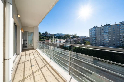 Apartamento T1 para Arrendamento em Azurem