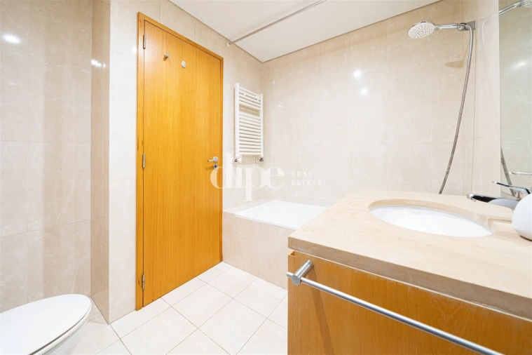 Apartamento T1 para Arrendamento em Azurem Foto 11