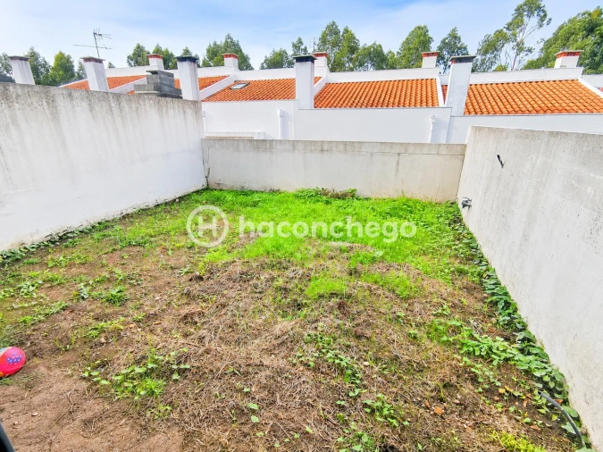 Moradia T3 para Arrendamento em Gondifelos, Cavalões e Outiz Foto 30