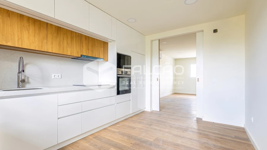 Apartamento T3 para Venda em Marvila, Ribeira Santarém, São Salvador, São Nicolau