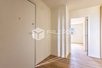 Apartamento T3 para Venda em Marvila, Ribeira Santarém, São Salvador, São Nicolau