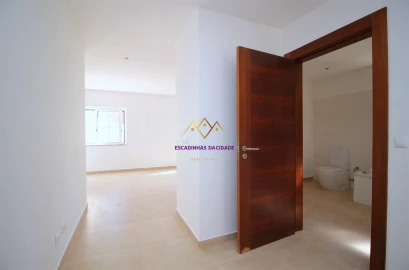 Moradia T4 para Venda em Alcabideche