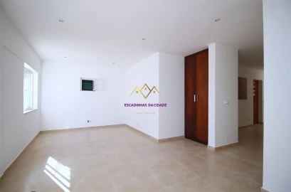 Moradia T4 para Venda em Alcabideche