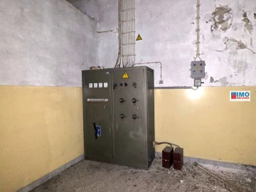 Armazém para Venda em Cebolais de Cima e Retaxo