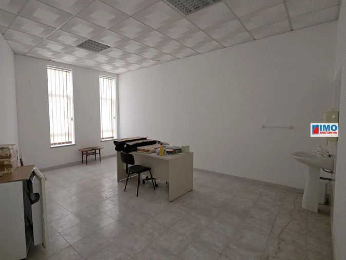 Armazém para Venda em Cebolais de Cima e Retaxo Foto 11