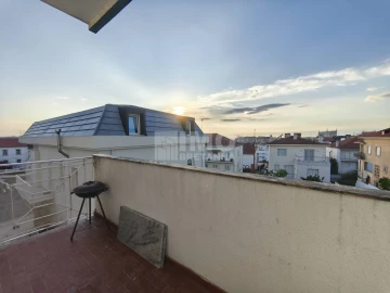 Apartamento T2 para Arrendamento em Sé Nova, Santa Cruz, Almedina e São Bartolomeu