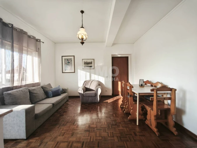 Apartamento T2 para Arrendamento em Sé Nova, Santa Cruz, Almedina e São Bartolomeu Foto 7