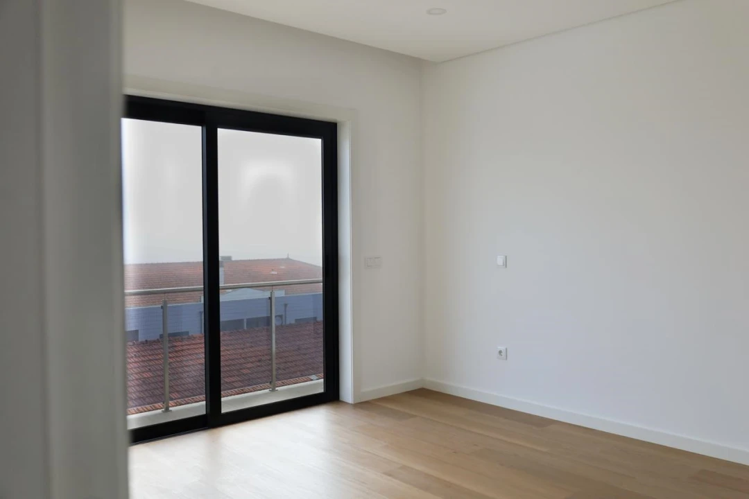 Apartamento T0 para Venda em Lustosa e Barrosas (Santo Estêvão) Foto 16
