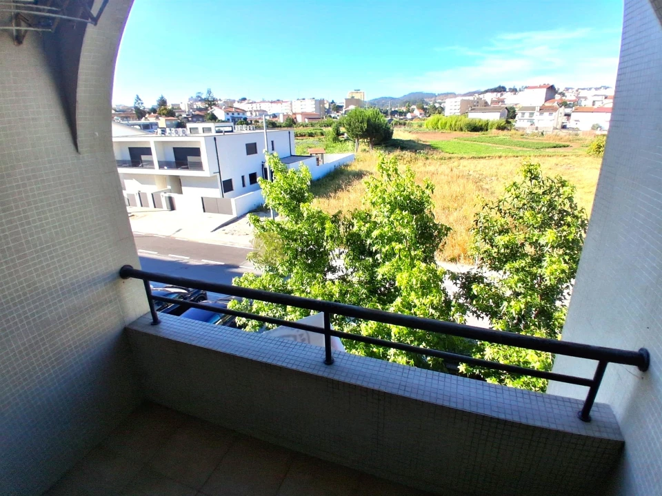 Apartamento T3 para Venda em Rio Tinto Foto 6