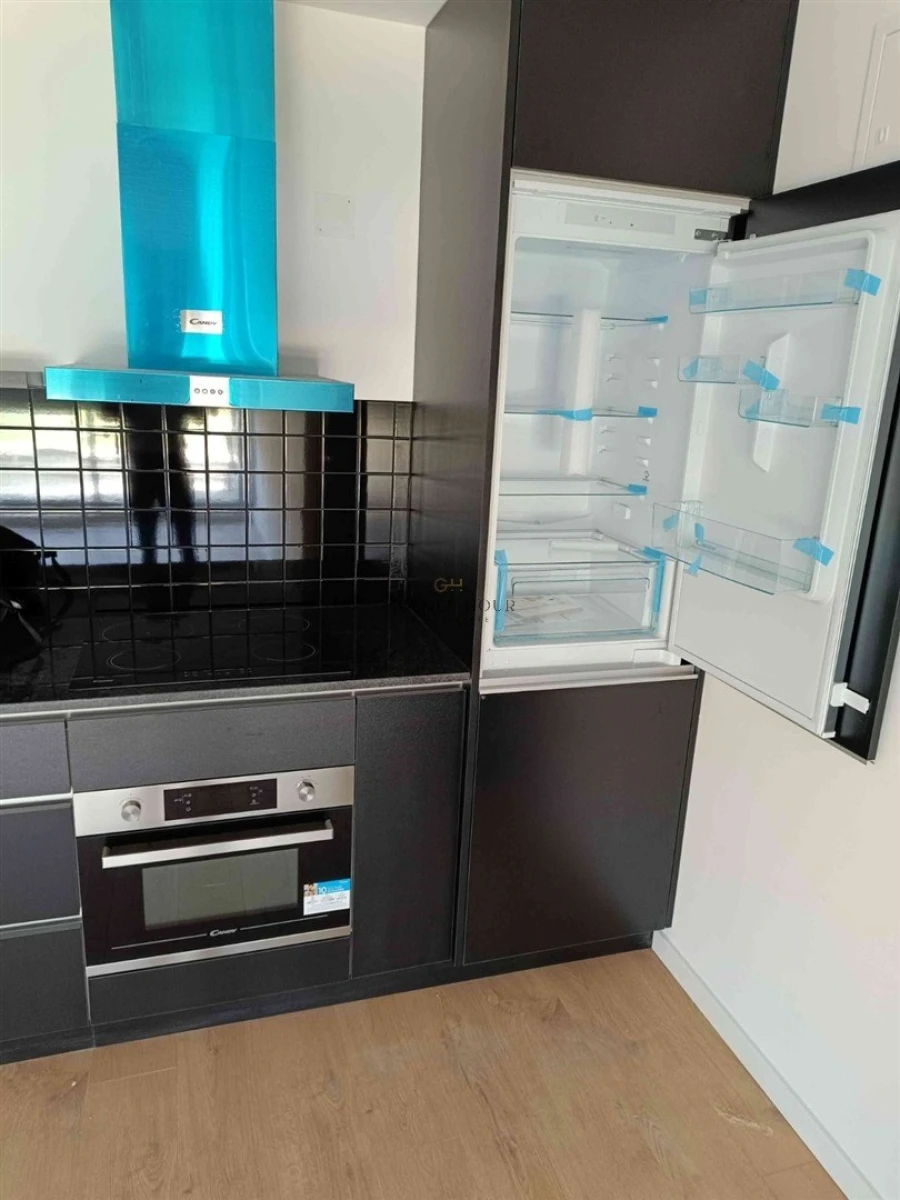 Apartamento T1 para Venda em Mafamude e Vilar do Paraíso Foto 11
