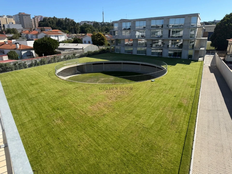 Apartamento T1 para Venda em Mafamude e Vilar do Paraíso Foto 8
