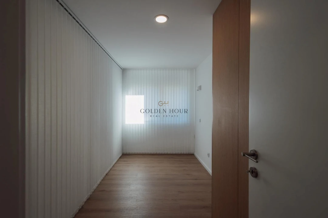 Apartamento T1 para Venda em Mafamude e Vilar do Paraíso Foto 7