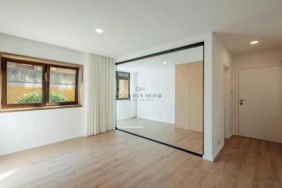 Apartamento T1 para Venda em Mafamude e Vilar do Paraíso