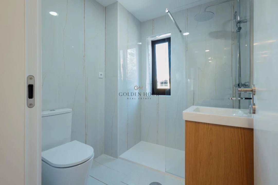 Apartamento T1 para Venda em Mafamude e Vilar do Paraíso Foto 9