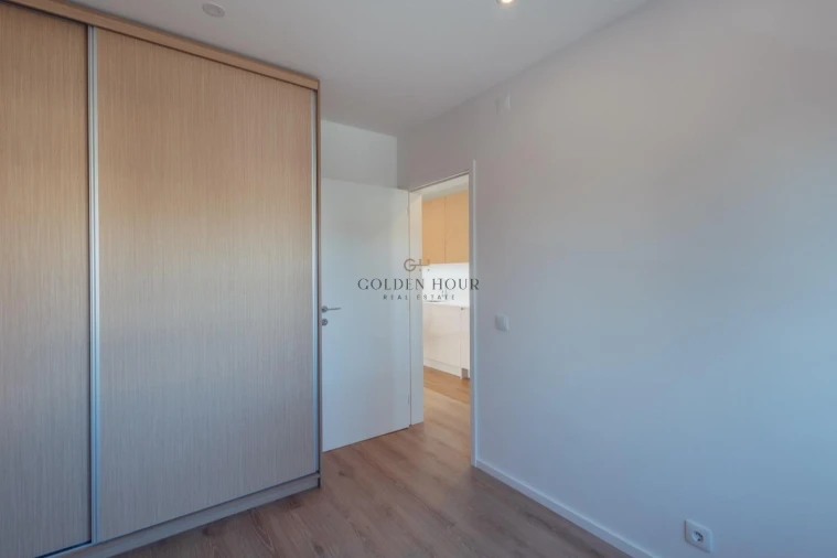 Apartamento T1 para Venda em Mafamude e Vilar do Paraíso Foto 6