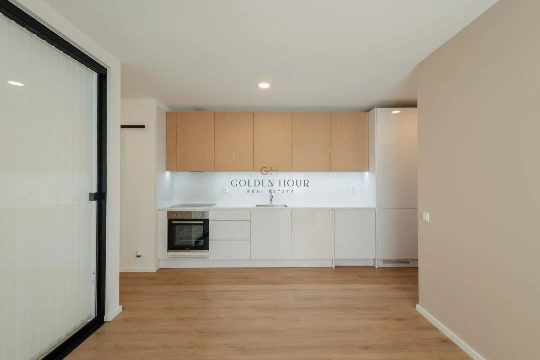 Apartamento T1 para Venda em Mafamude e Vilar do Paraíso Foto 3