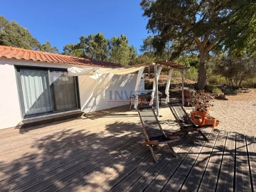 Quinta T2 para Venda em São Teotónio