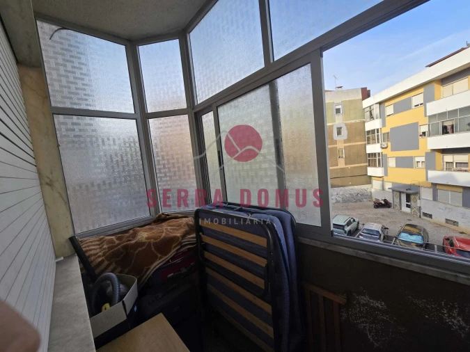 Apartamento T1 para Venda em Rio de Mouro Foto 10