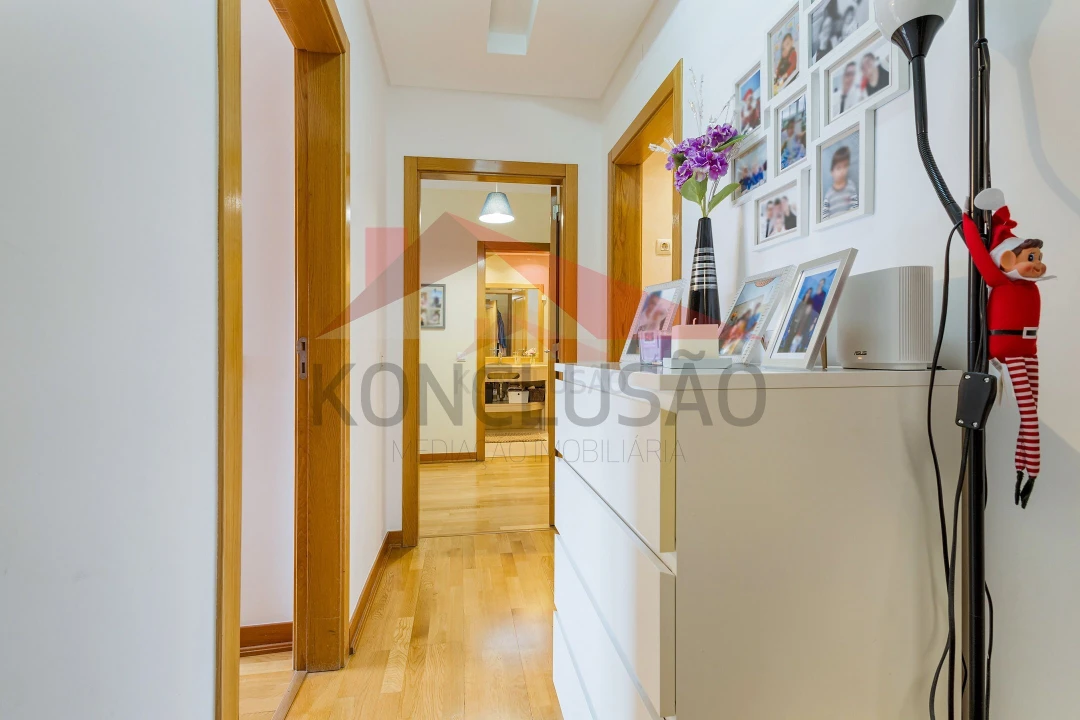 Apartamento T2 para Venda em Alverca do Ribatejo e Sobralinho Foto 16