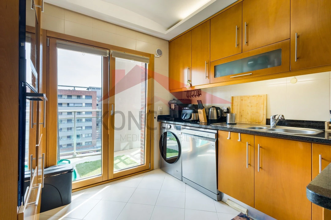 Apartamento T2 para Venda em Alverca do Ribatejo e Sobralinho Foto 2