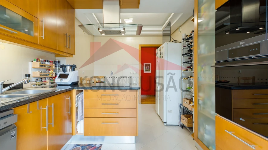 Apartamento T2 para Venda em Alverca do Ribatejo e Sobralinho