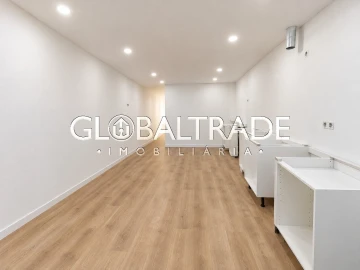 Moradia T3 para Venda em Mafamude e Vilar do Paraíso