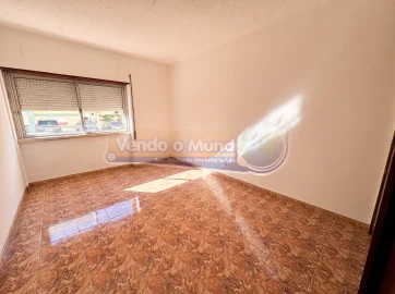 Apartamento T2 para Venda em Benavente