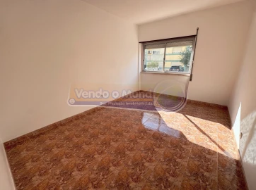 Apartamento T2 para Venda em Benavente
