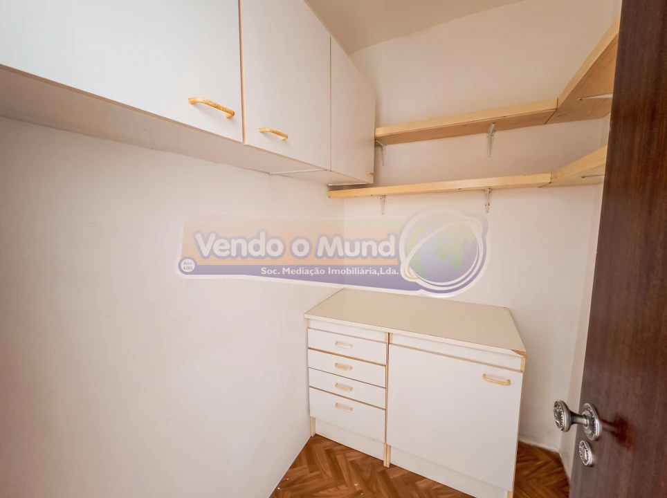 Apartamento T2 para Venda em Benavente Foto 16