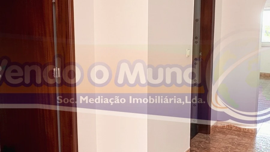 Apartamento T2 para Venda em Benavente