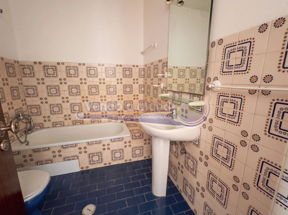 Apartamento T2 para Venda em Benavente Foto 13