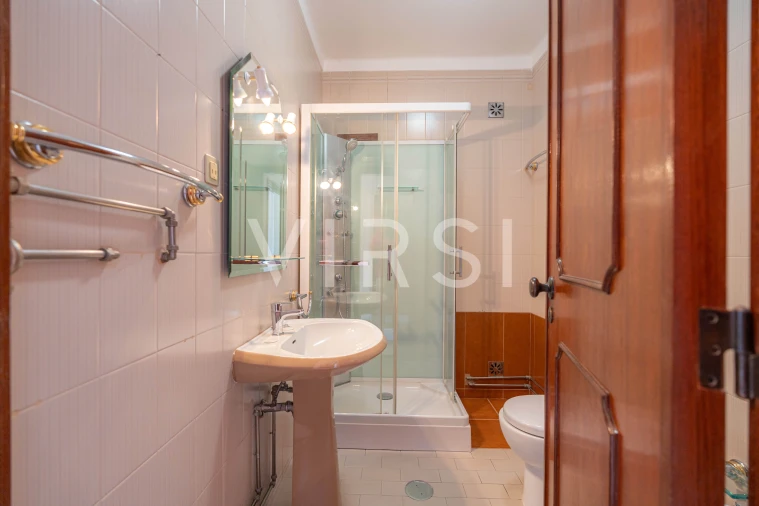 Apartamento T3 para Venda em Santo Antonio dos Olivais Foto 17