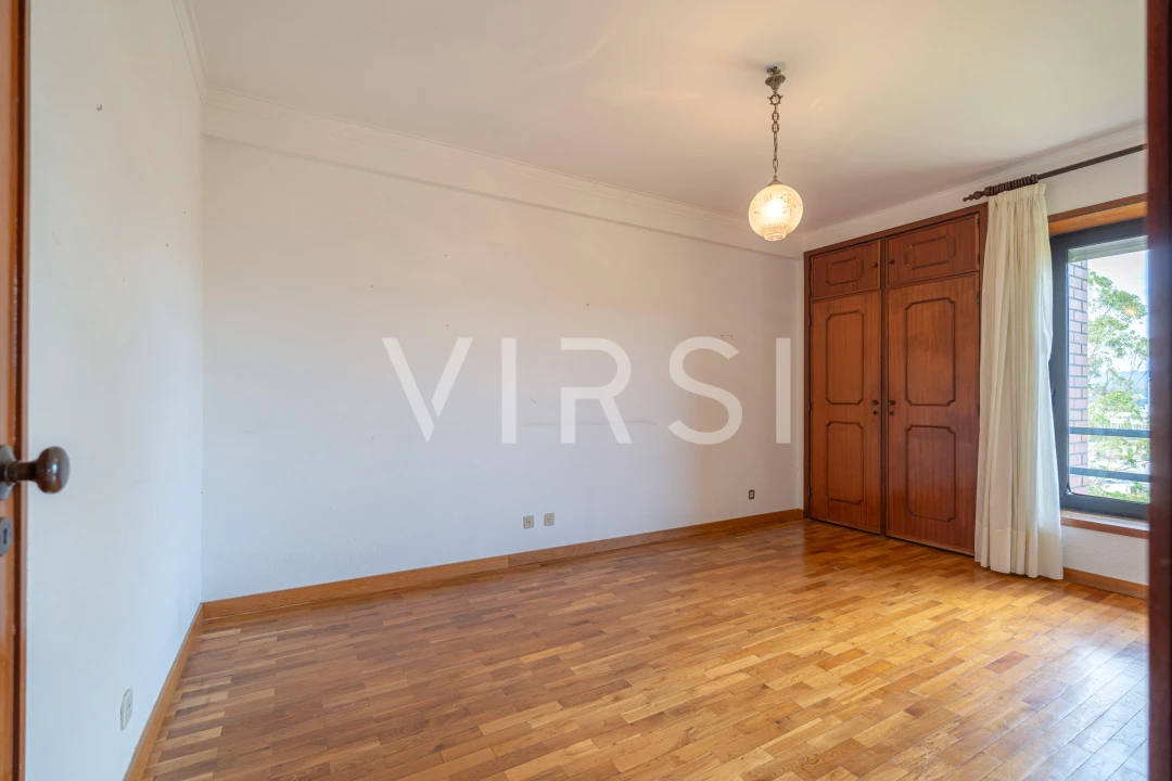 Apartamento T3 para Venda em Santo Antonio dos Olivais Foto 18