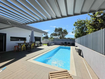 Moradia T3 para Venda em Sesimbra (Castelo)