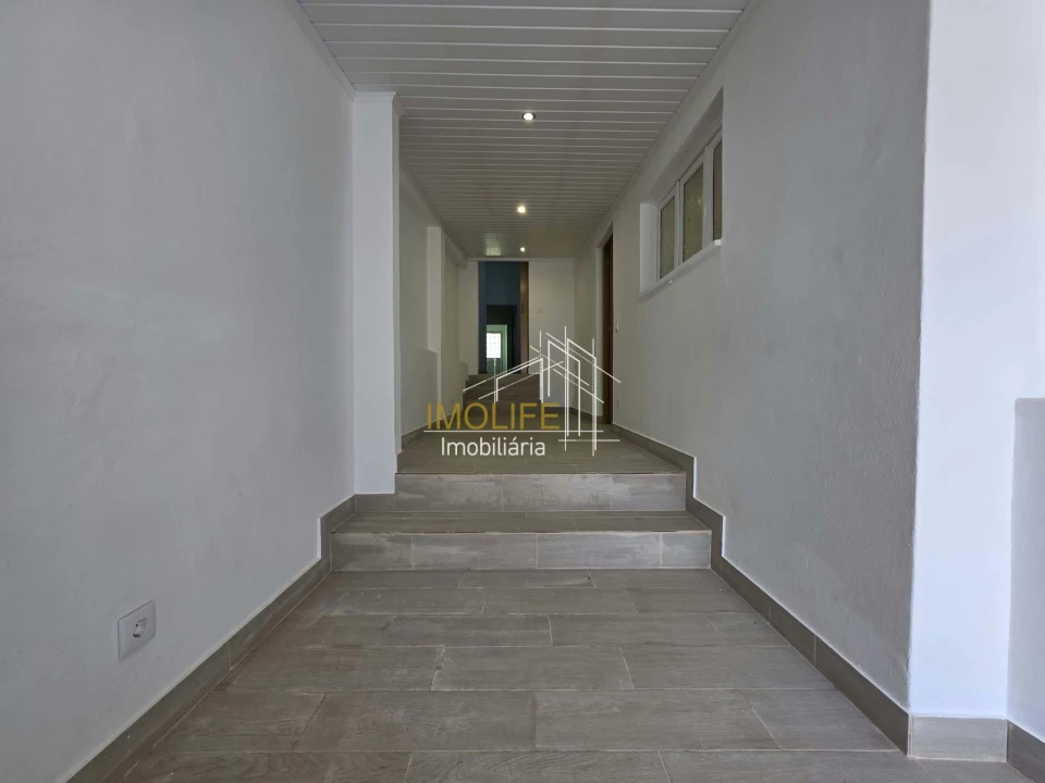 Moradia T2 para Venda em Cabeção Foto 4
