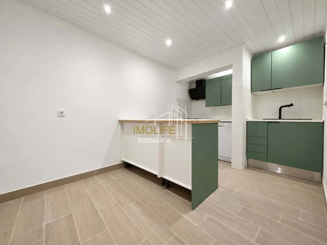 Moradia T2 para Venda em Cabeção Foto 2
