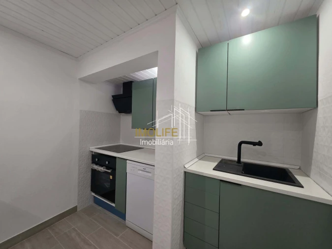 Moradia T2 para Venda em Cabeção Foto 17