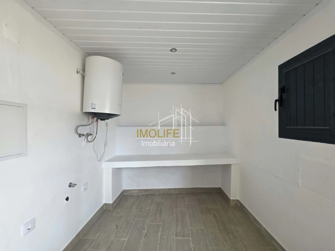 Moradia T2 para Venda em Cabeção Foto 16