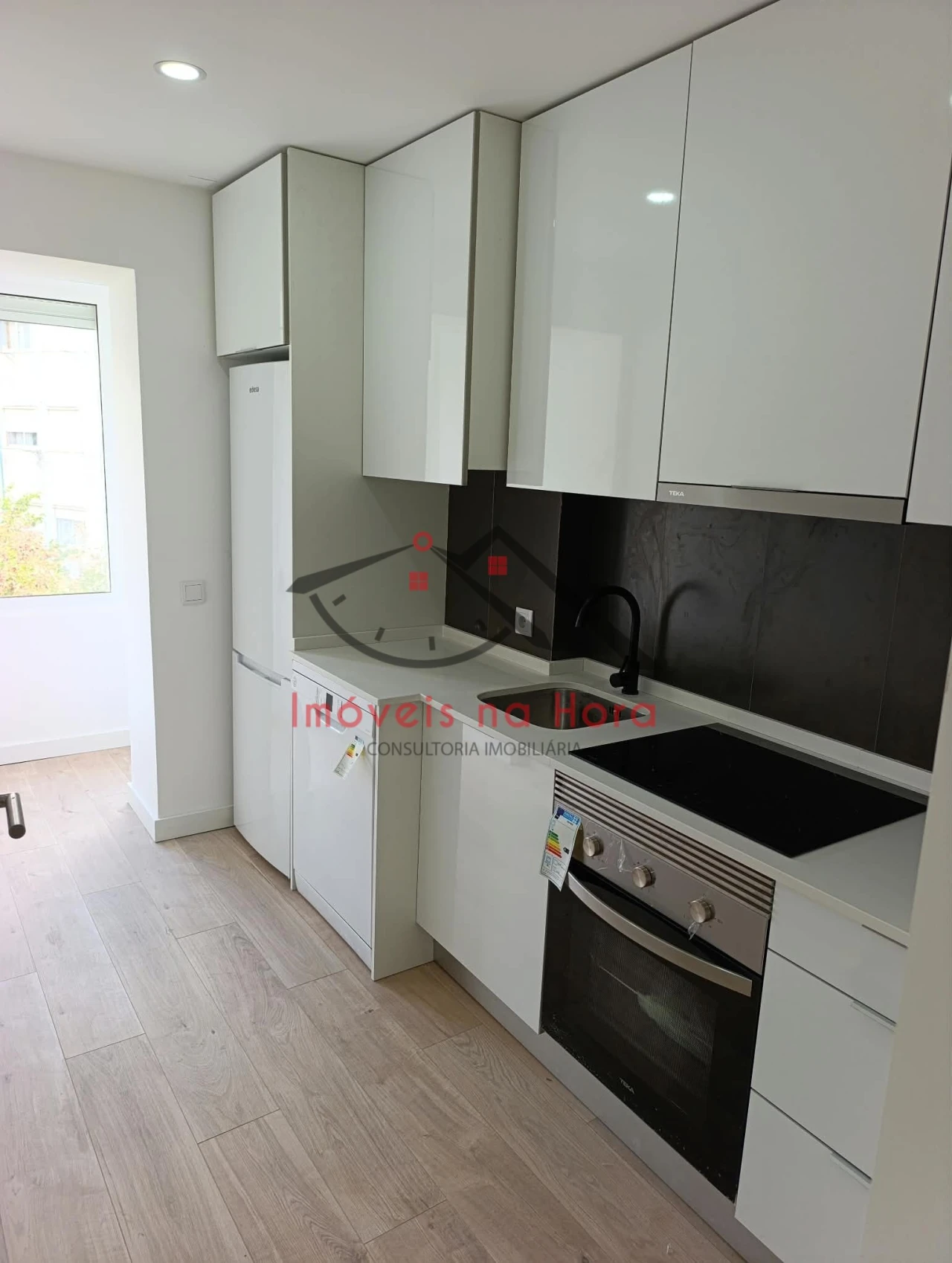 Apartamento T3 para Venda em Venteira Foto 5