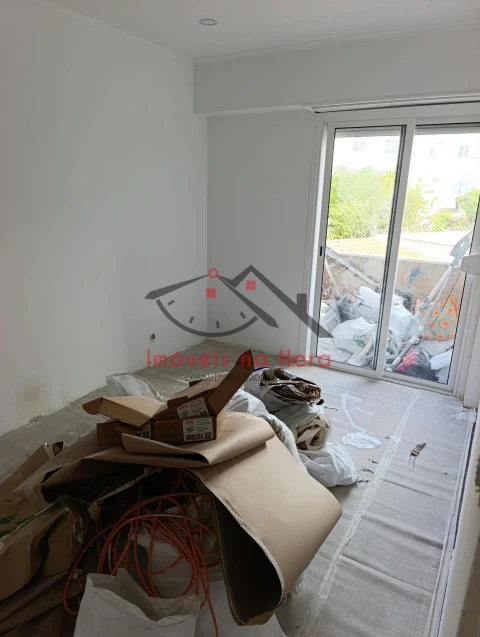 Apartamento T3 para Venda em Venteira