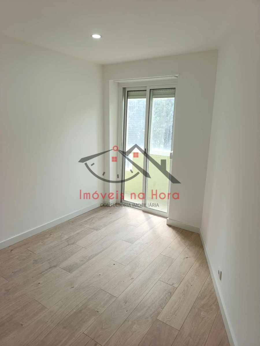 Apartamento T3 para Venda em Mina de Água Foto 16