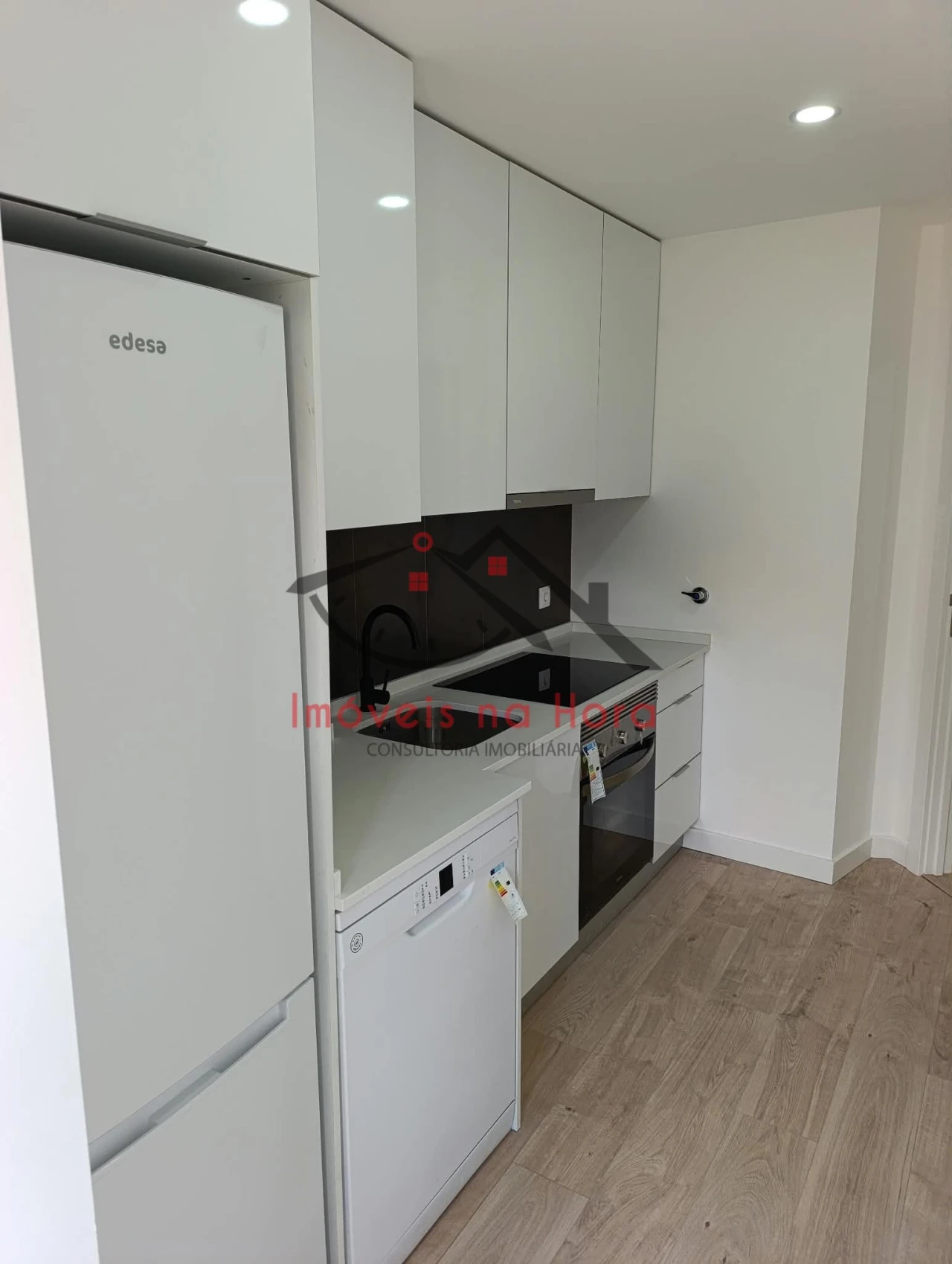 Apartamento T3 para Venda em Mina de Água Foto 15