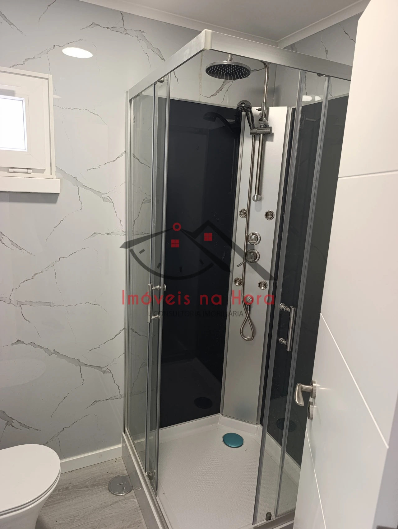 Apartamento T3 para Venda em Laranjeiro e Feijó Foto 5