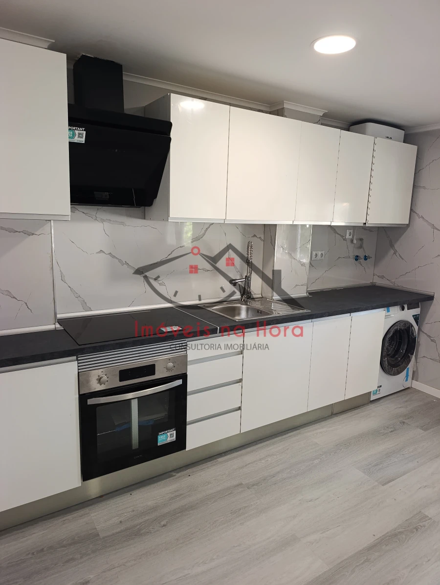 Apartamento T3 para Venda em Laranjeiro e Feijó Foto 10