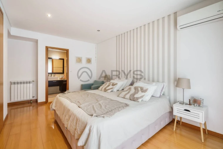 Apartamento T3 para Venda em Nogueira, Fraião e Lamaçães Foto 14