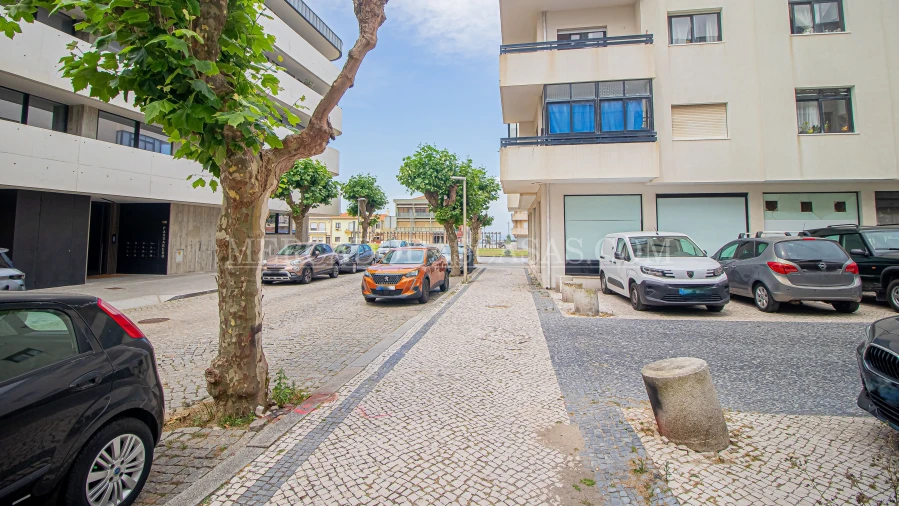 Apartamento T1 para Venda em Espinho Foto 13