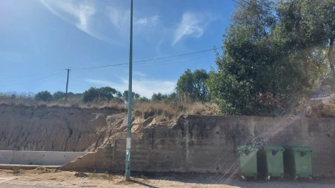 Terreno para Venda em Monte Real e Carvide
